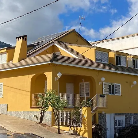 Casona Fuente Del Barrio *
